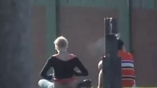 يتدفق السائل المنوي من فلم سكسي قديم كس الجمال.