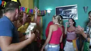 طلب ديمرين فلم سكسي رومانسي ديمر من الصعب الديك.