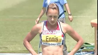 مارس الجنس استاذة فانيسا فيغا في كس على اقوى فلم سكسي الطاولة.