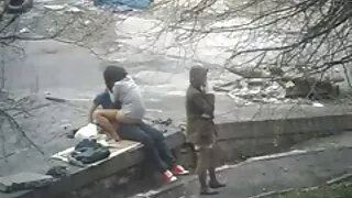 تلميذة سعيدة أن يمارس الجنس مع رجل. فيديو فلم سكسي