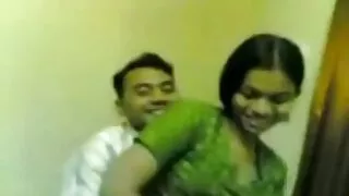 الخادمة توفر لي فلم سكسي زنجي الجنس.