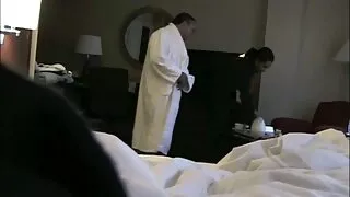 مدلك الملاعين امرأة فلم سكسي صيني ناضجة الدهون.