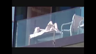 ميري تدليك قضيب وينتظر سكسي فلم كرتون القذف.