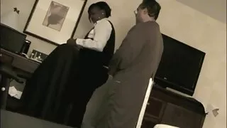 اللاعبات يمارسن الجنس السحاقي. احله فلم سكسي
