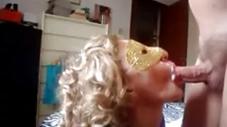 ليلة ساخنة مع فلم سكسي لحس زوج أم ناضجة.